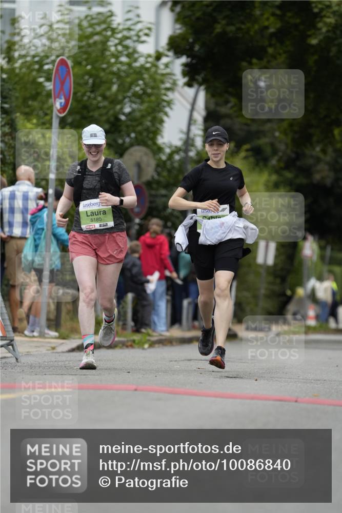 30.08.2026 - Blankeneser Heldenlauf Patografie http://msf.ph/oto/10086840 30.08.2026 10:59:13 Ziel 5080, 5180 meine-sportfotos.de