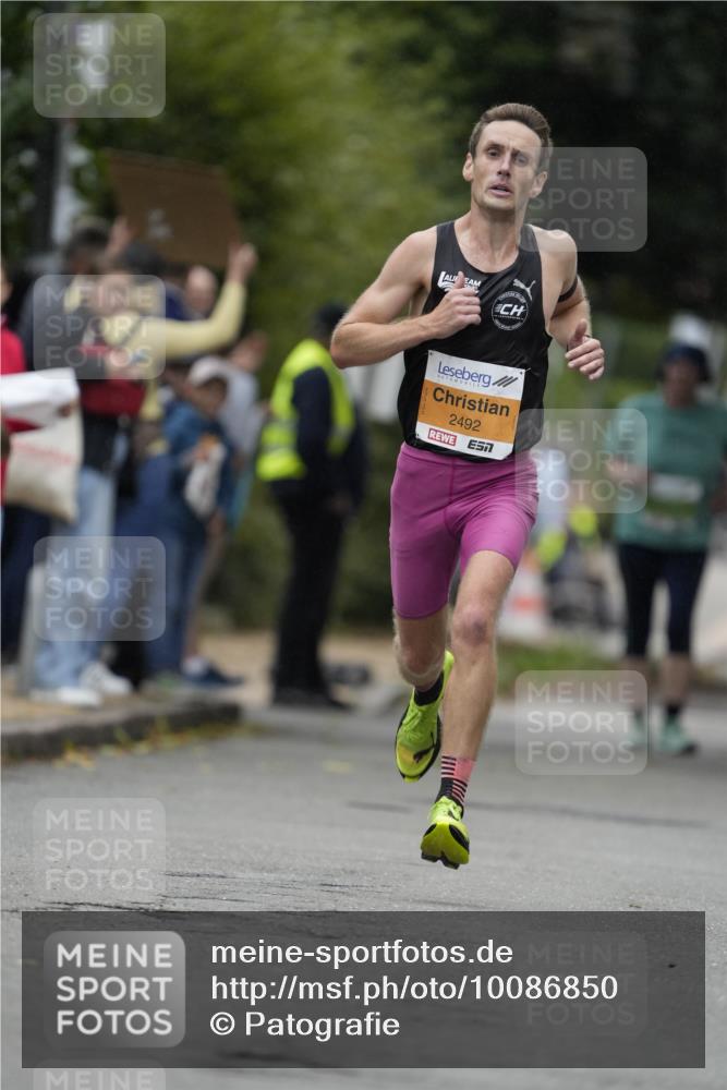30.08.2026 - Blankeneser Heldenlauf Patografie http://msf.ph/oto/10086850 30.08.2026 11:02:02 Ziel 2492 meine-sportfotos.de