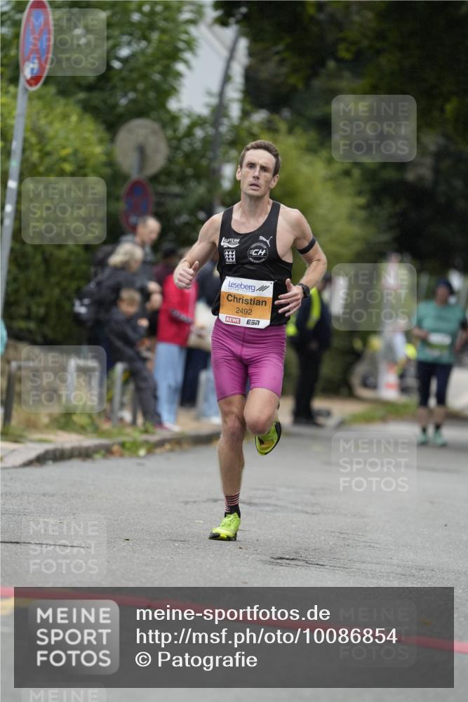 30.08.2026 - Blankeneser Heldenlauf Patografie http://msf.ph/oto/10086854 30.08.2026 11:02:04 Ziel 2492 meine-sportfotos.de