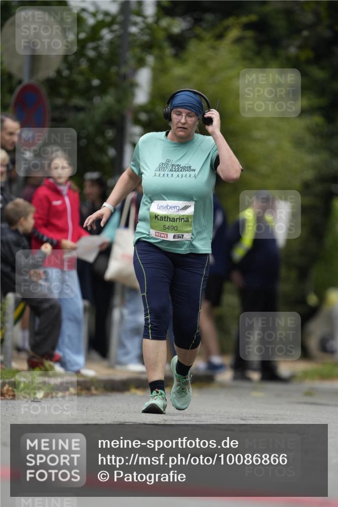 30.08.2026 - Blankeneser Heldenlauf Patografie http://msf.ph/oto/10086866 30.08.2026 11:02:18 Ziel  meine-sportfotos.de
