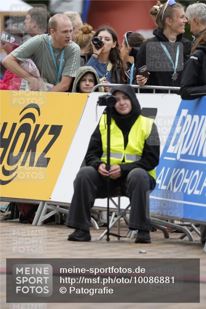 30.08.2026 - Blankeneser Heldenlauf Patografie http://msf.ph/oto/10086881 30.08.2026 11:03:31 Ziel  meine-sportfotos.de