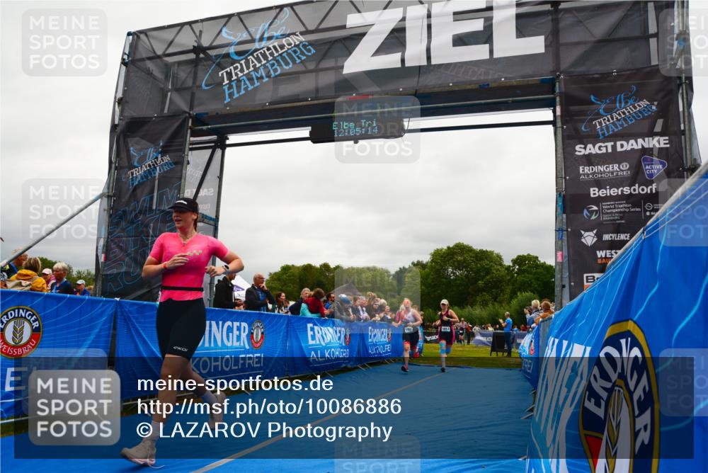 30.08.2026 - Elbe Triathlon Hamburg LAZAROV Photography http://msf.ph/oto/10086886 30.08.2026 12:05:15 Ziel 1414, 1424, 1459, 1488, 1525 meine-sportfotos.de