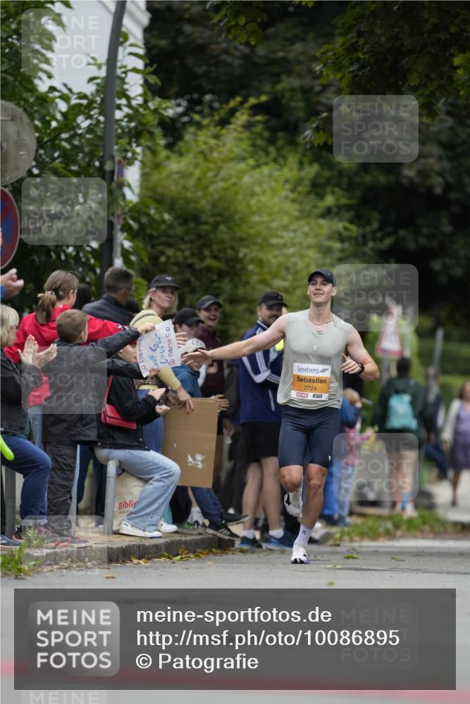 30.08.2026 - Blankeneser Heldenlauf Patografie http://msf.ph/oto/10086895 30.08.2026 11:14:17 Ziel  meine-sportfotos.de
