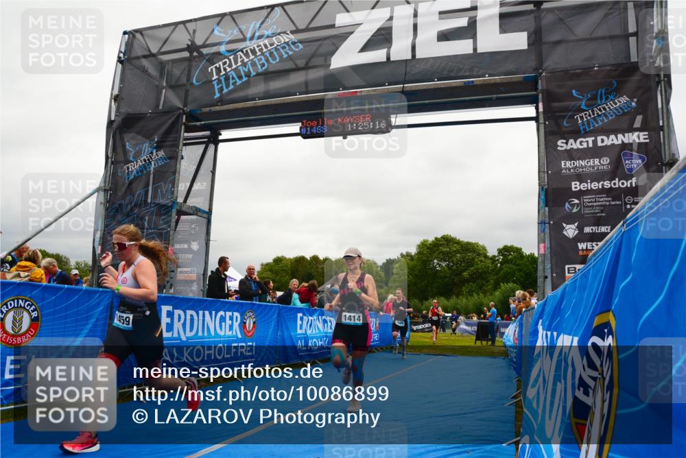 30.08.2026 - Elbe Triathlon Hamburg LAZAROV Photography http://msf.ph/oto/10086899 30.08.2026 12:05:17 Ziel 1414, 1424, 1459, 1460, 1488, 1525 meine-sportfotos.de