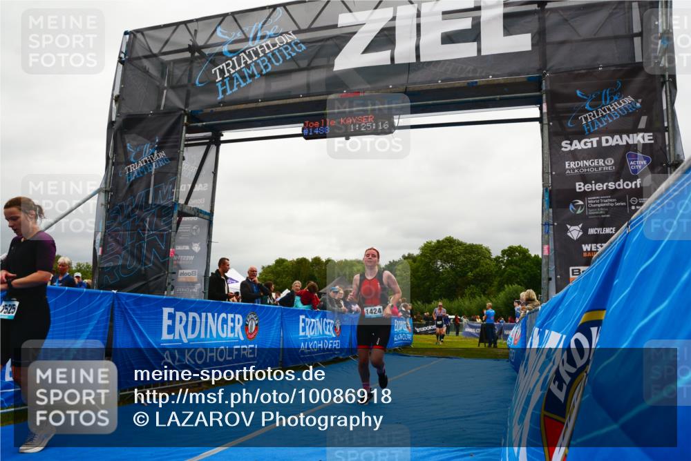 30.08.2026 - Elbe Triathlon Hamburg LAZAROV Photography http://msf.ph/oto/10086918 30.08.2026 12:05:20 Ziel 1358, 1414, 1424, 1459, 1460, 1525 meine-sportfotos.de