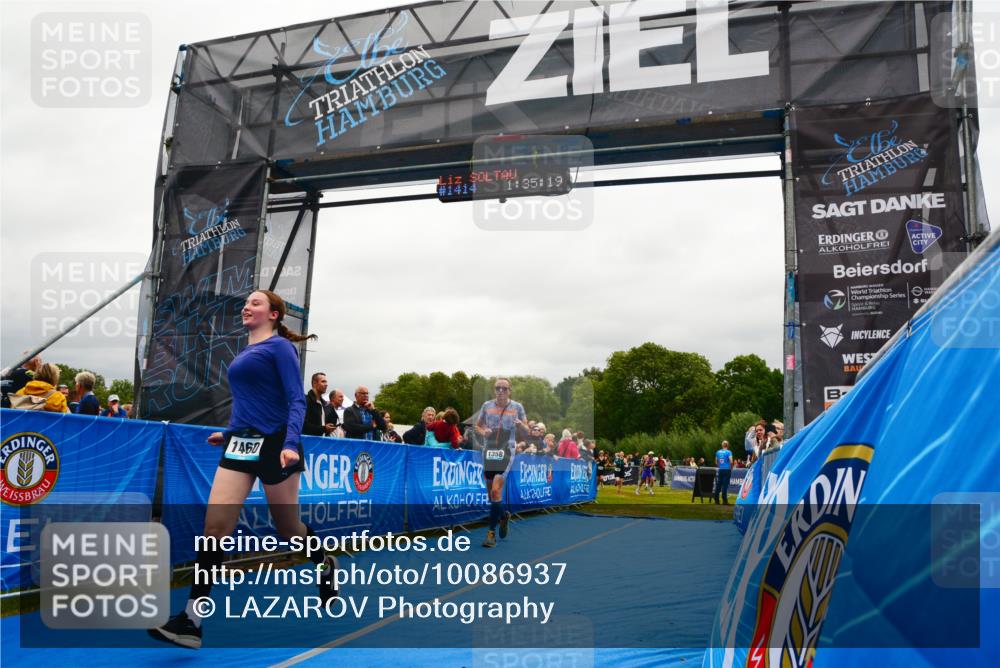 30.08.2026 - Elbe Triathlon Hamburg LAZAROV Photography http://msf.ph/oto/10086937 30.08.2026 12:05:26 Ziel 1358, 1397, 1460, 1529 meine-sportfotos.de