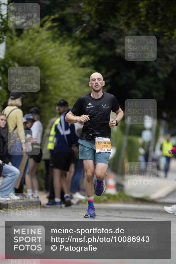 30.08.2026 - Blankeneser Heldenlauf Patografie http://msf.ph/oto/10086943 30.08.2026 11:15:39 Ziel  meine-sportfotos.de