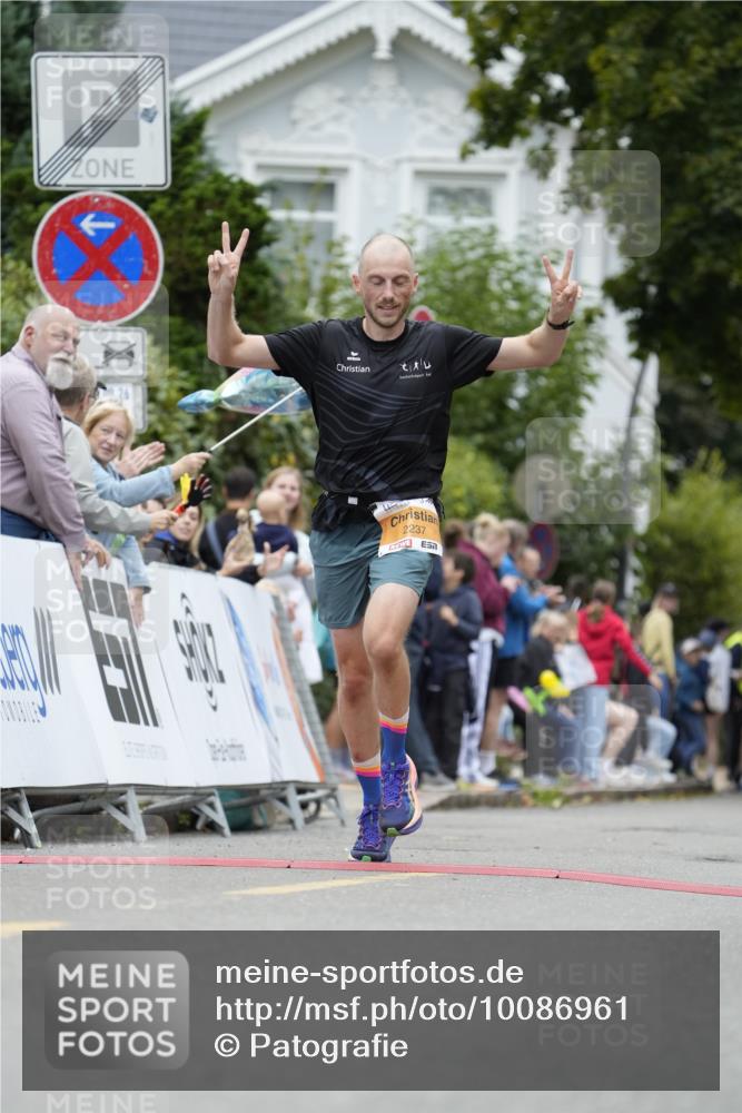 30.08.2026 - Blankeneser Heldenlauf Patografie http://msf.ph/oto/10086961 30.08.2026 11:15:45 Ziel 2237 meine-sportfotos.de