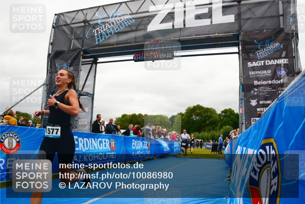 30.08.2026 - Elbe Triathlon Hamburg LAZAROV Photography http://msf.ph/oto/10086980 30.08.2026 12:05:36 Ziel 564, 1397, 1475, 1529, 1577 meine-sportfotos.de