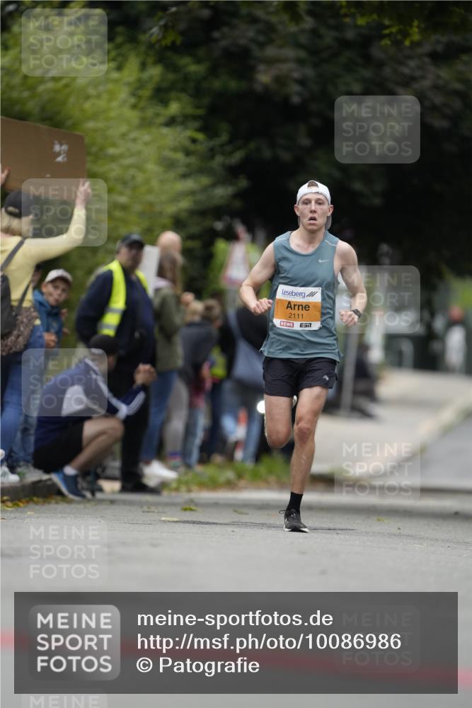 30.08.2026 - Blankeneser Heldenlauf Patografie http://msf.ph/oto/10086986 30.08.2026 11:16:33 Ziel  meine-sportfotos.de