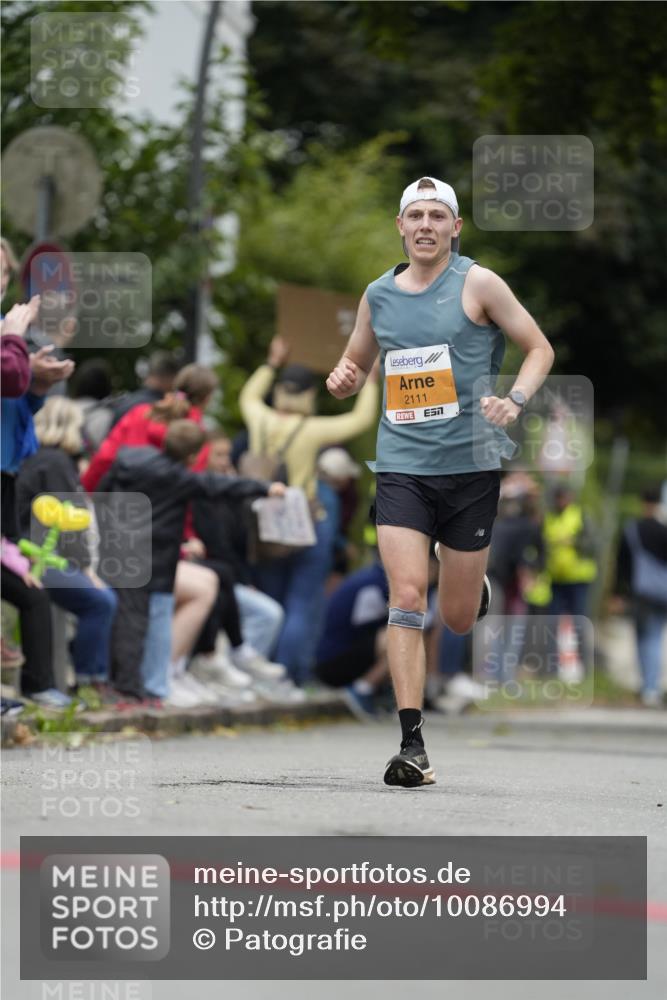 30.08.2026 - Blankeneser Heldenlauf Patografie http://msf.ph/oto/10086994 30.08.2026 11:16:36 Ziel 2111 meine-sportfotos.de