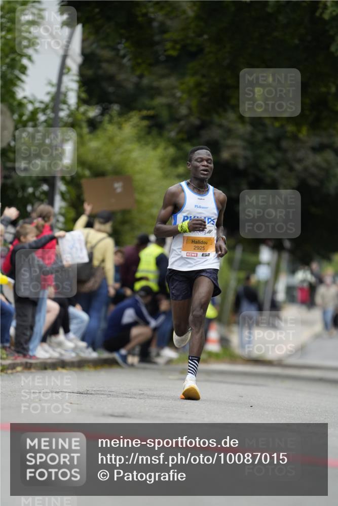 30.08.2026 - Blankeneser Heldenlauf Patografie http://msf.ph/oto/10087015 30.08.2026 11:16:51 Ziel 2925 meine-sportfotos.de