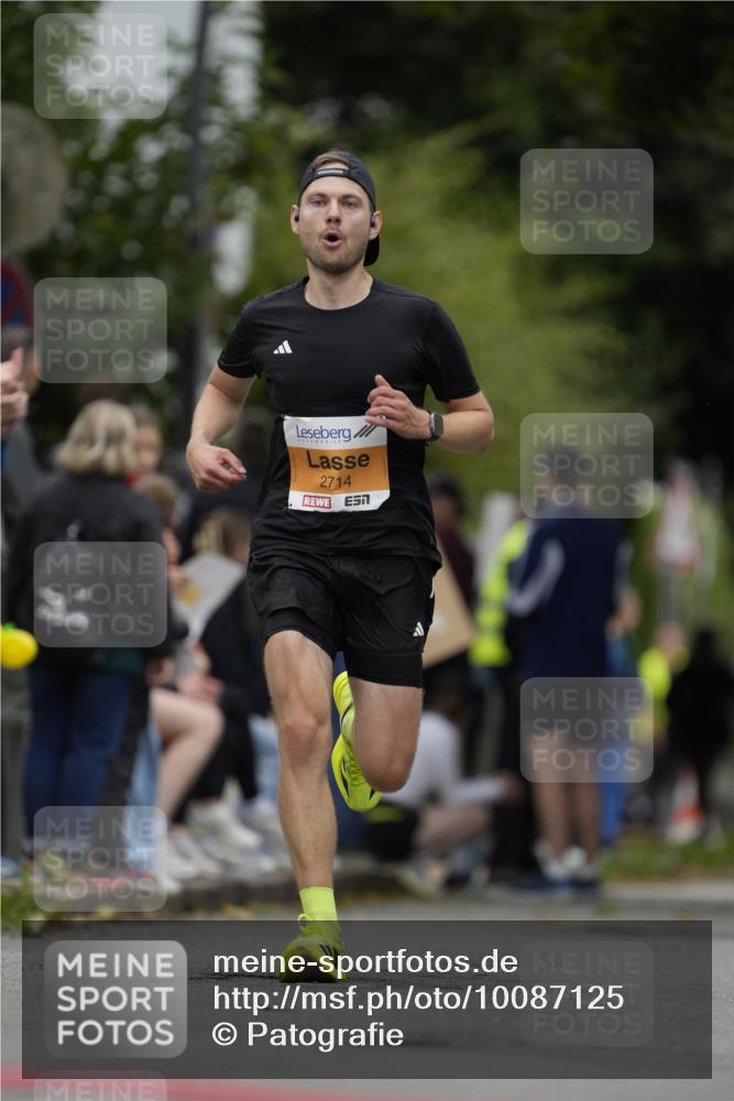 30.08.2026 - Blankeneser Heldenlauf Patografie http://msf.ph/oto/10087125 30.08.2026 11:18:07 Ziel 2714 meine-sportfotos.de