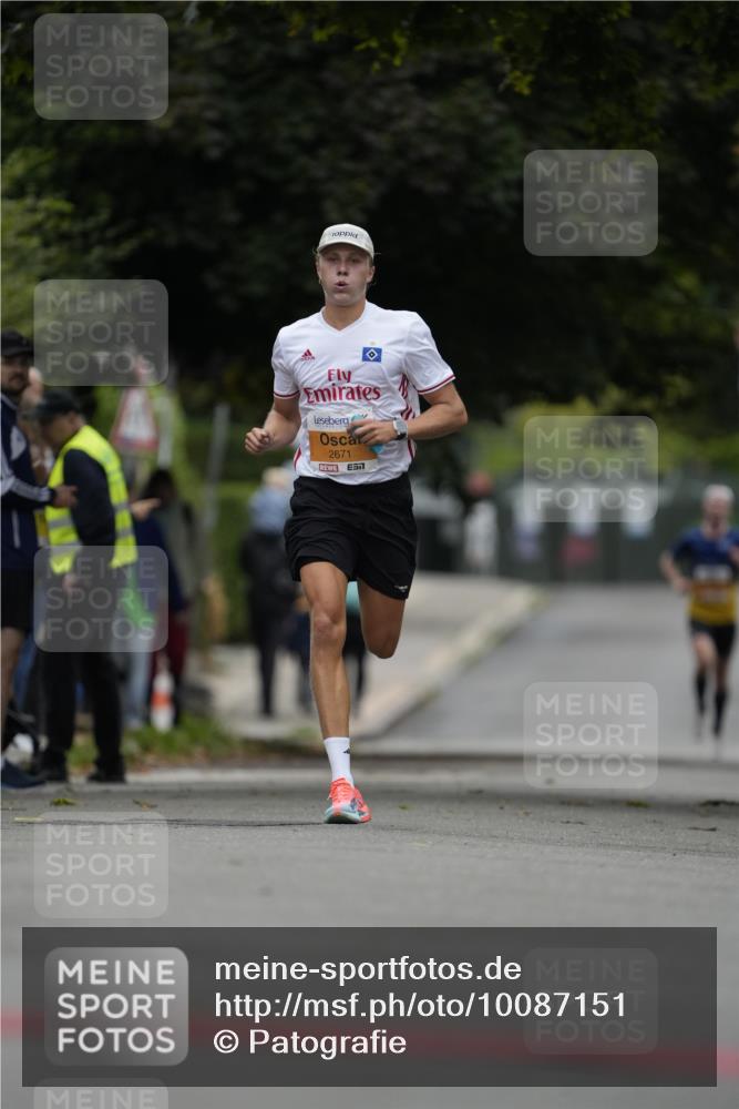 30.08.2026 - Blankeneser Heldenlauf Patografie http://msf.ph/oto/10087151 30.08.2026 11:19:19 Ziel 2679 meine-sportfotos.de