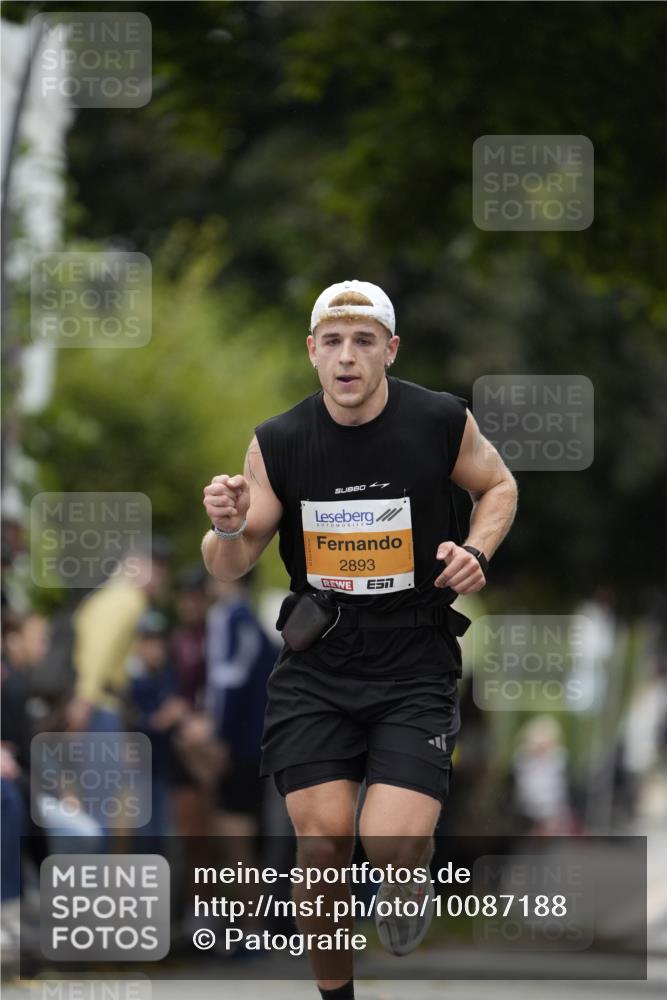30.08.2026 - Blankeneser Heldenlauf Patografie http://msf.ph/oto/10087188 30.08.2026 11:24:00 Ziel 2893 meine-sportfotos.de