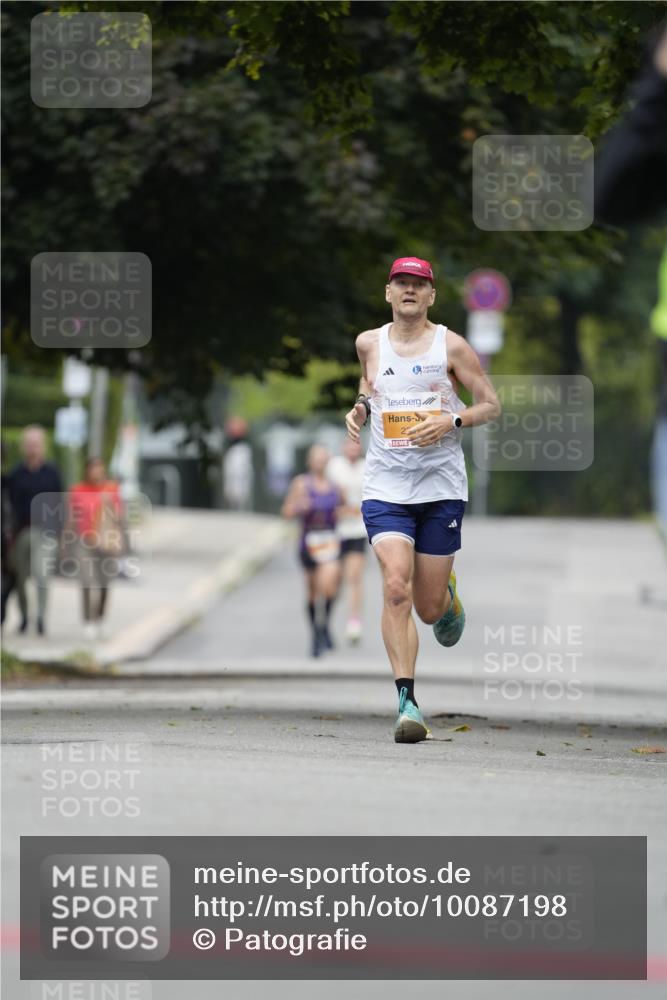30.08.2026 - Blankeneser Heldenlauf Patografie http://msf.ph/oto/10087198 30.08.2026 11:24:35 Ziel  meine-sportfotos.de