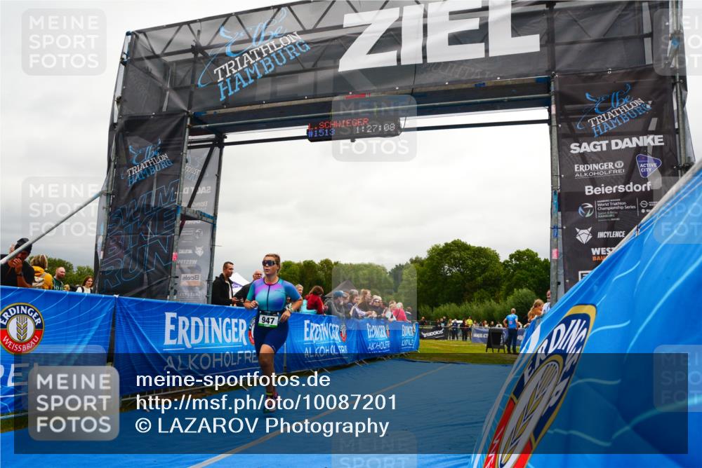 30.08.2026 - Elbe Triathlon Hamburg LAZAROV Photography http://msf.ph/oto/10087201 30.08.2026 12:07:14 Ziel 947, 1550 meine-sportfotos.de