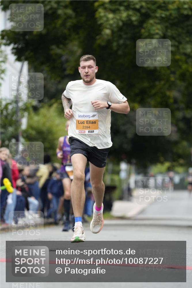 30.08.2026 - Blankeneser Heldenlauf Patografie http://msf.ph/oto/10087227 30.08.2026 11:24:56 Ziel 2394 meine-sportfotos.de