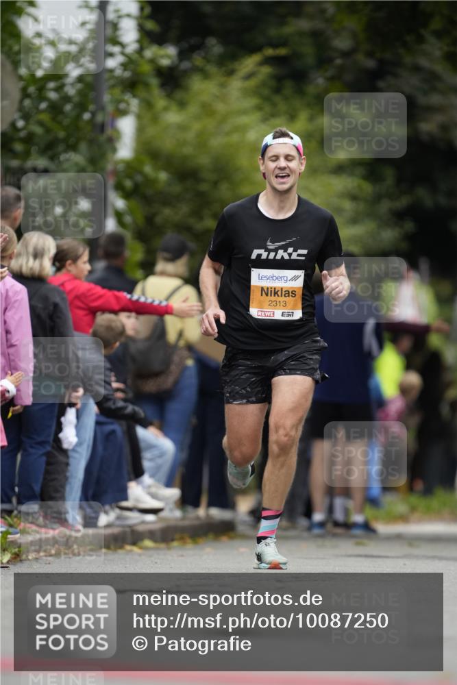 30.08.2026 - Blankeneser Heldenlauf Patografie http://msf.ph/oto/10087250 30.08.2026 11:25:28 Ziel 2313 meine-sportfotos.de
