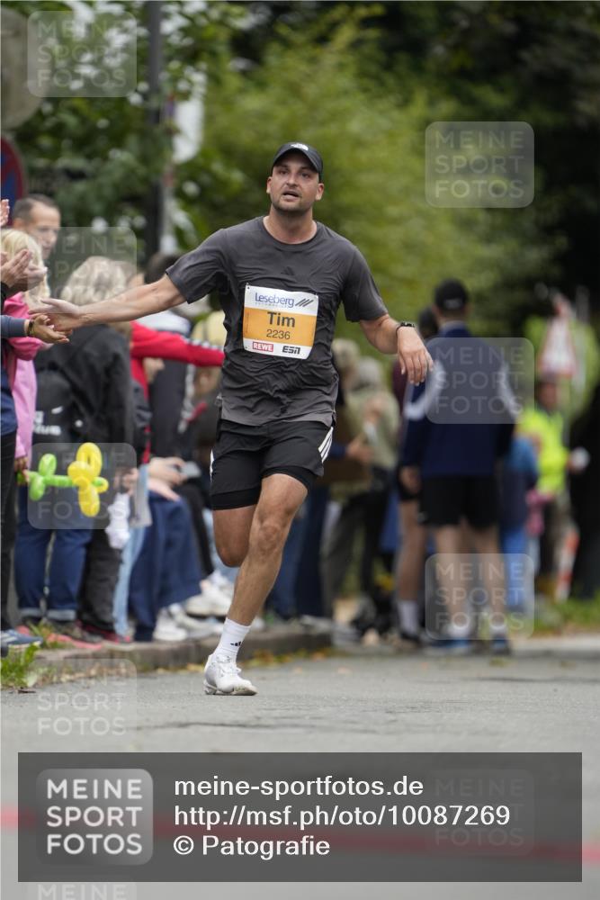 30.08.2026 - Blankeneser Heldenlauf Patografie http://msf.ph/oto/10087269 30.08.2026 11:25:35 Ziel 2236, 2313 meine-sportfotos.de
