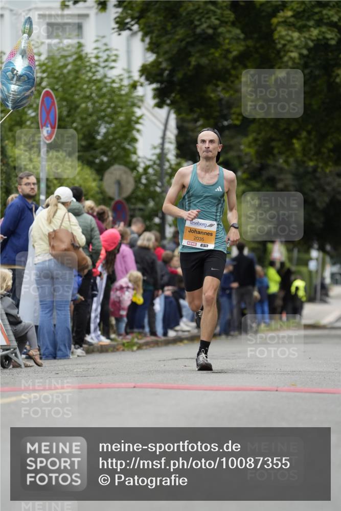 30.08.2026 - Blankeneser Heldenlauf Patografie http://msf.ph/oto/10087355 30.08.2026 11:27:00 Ziel 2035 meine-sportfotos.de