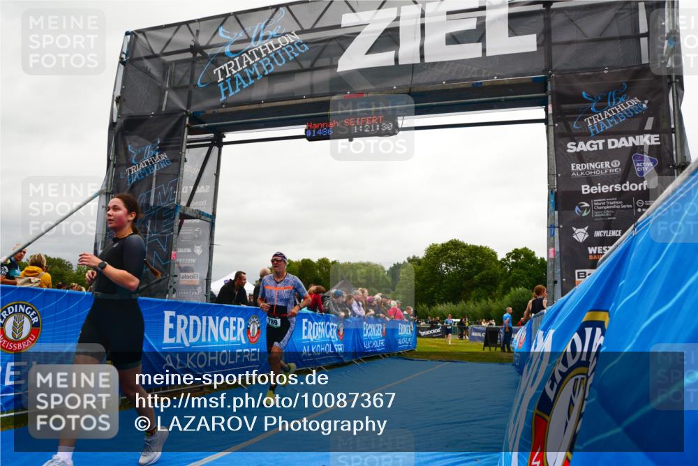 30.08.2026 - Elbe Triathlon Hamburg LAZAROV Photography http://msf.ph/oto/10087367 30.08.2026 12:08:50 Ziel 789, 915 meine-sportfotos.de