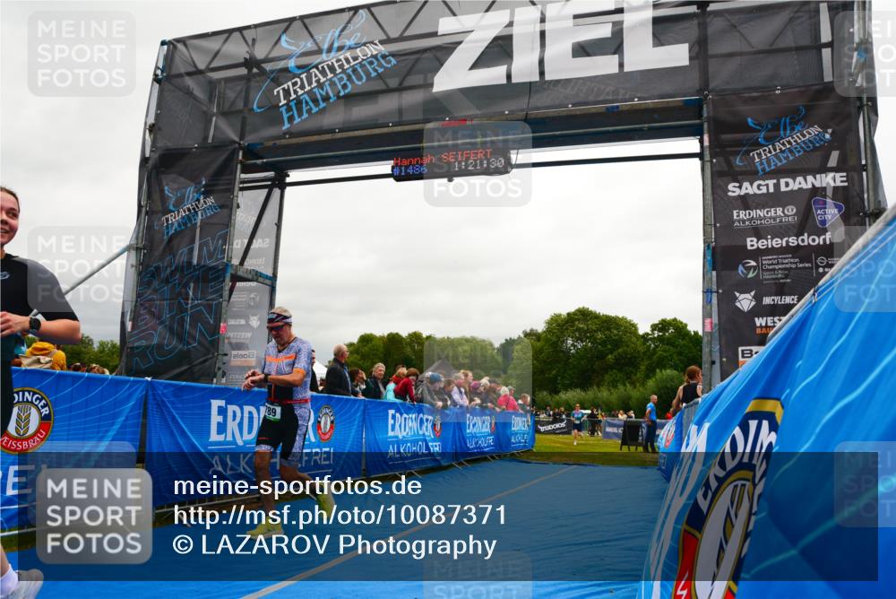 30.08.2026 - Elbe Triathlon Hamburg LAZAROV Photography http://msf.ph/oto/10087371 30.08.2026 12:08:51 Ziel 789, 915 meine-sportfotos.de