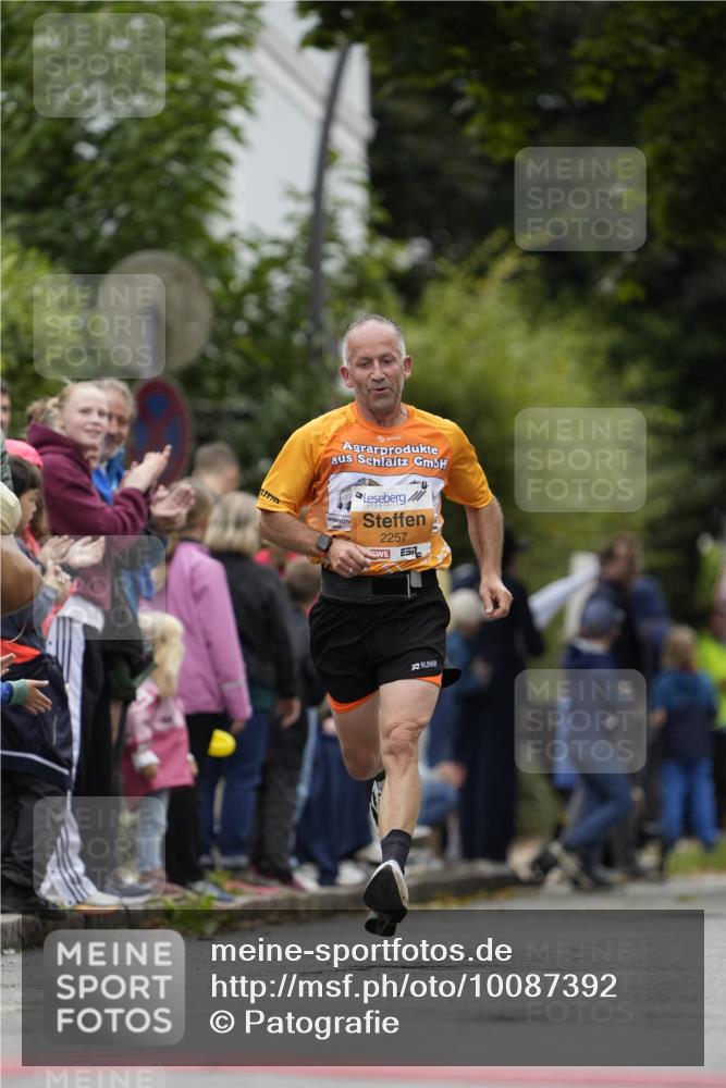 30.08.2026 - Blankeneser Heldenlauf Patografie http://msf.ph/oto/10087392 30.08.2026 11:27:33 Ziel 2198, 2257 meine-sportfotos.de