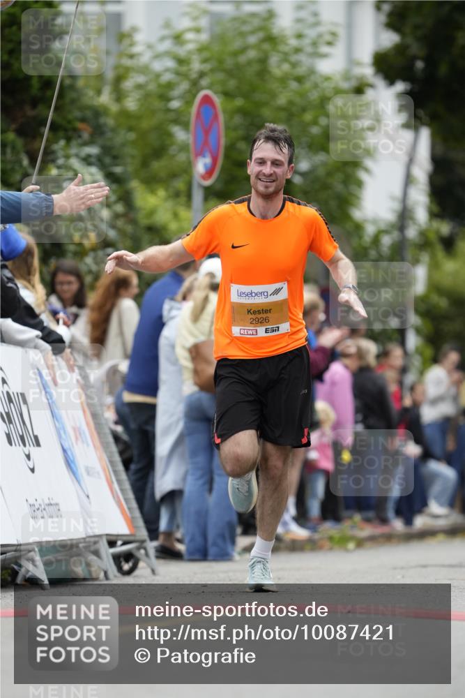 30.08.2026 - Blankeneser Heldenlauf Patografie http://msf.ph/oto/10087421 30.08.2026 11:28:11 Ziel 2926 meine-sportfotos.de