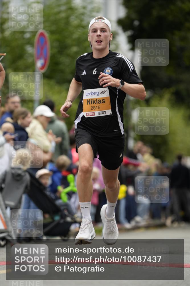 30.08.2026 - Blankeneser Heldenlauf Patografie http://msf.ph/oto/10087437 30.08.2026 11:28:27 Ziel 2295, 2815 meine-sportfotos.de