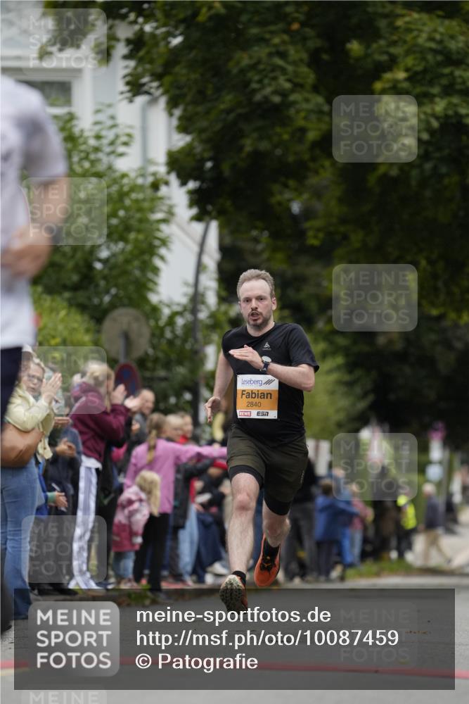 30.08.2026 - Blankeneser Heldenlauf Patografie http://msf.ph/oto/10087459 30.08.2026 11:29:17 Ziel 2631, 2840 meine-sportfotos.de