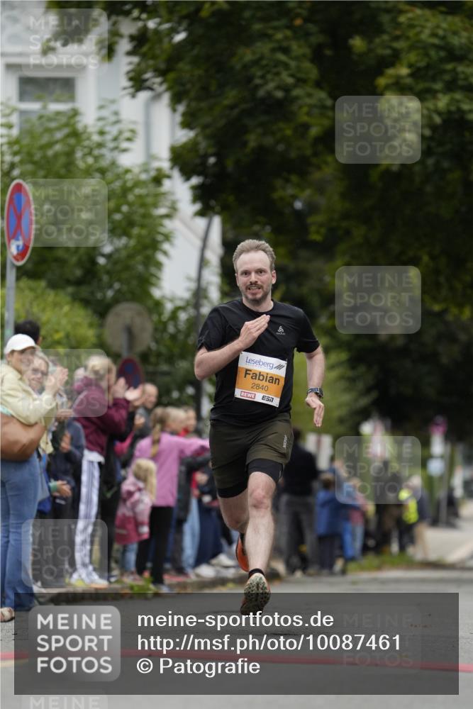 30.08.2026 - Blankeneser Heldenlauf Patografie http://msf.ph/oto/10087461 30.08.2026 11:29:18 Ziel 2631, 2840 meine-sportfotos.de
