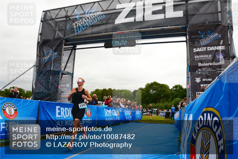 30.08.2026 - Elbe Triathlon Hamburg LAZAROV Photography http://msf.ph/oto/10087482 30.08.2026 12:09:57 Ziel 1593, 1687 meine-sportfotos.de