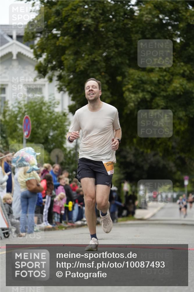 30.08.2026 - Blankeneser Heldenlauf Patografie http://msf.ph/oto/10087493 30.08.2026 11:29:36 Ziel 2204, 2551 meine-sportfotos.de