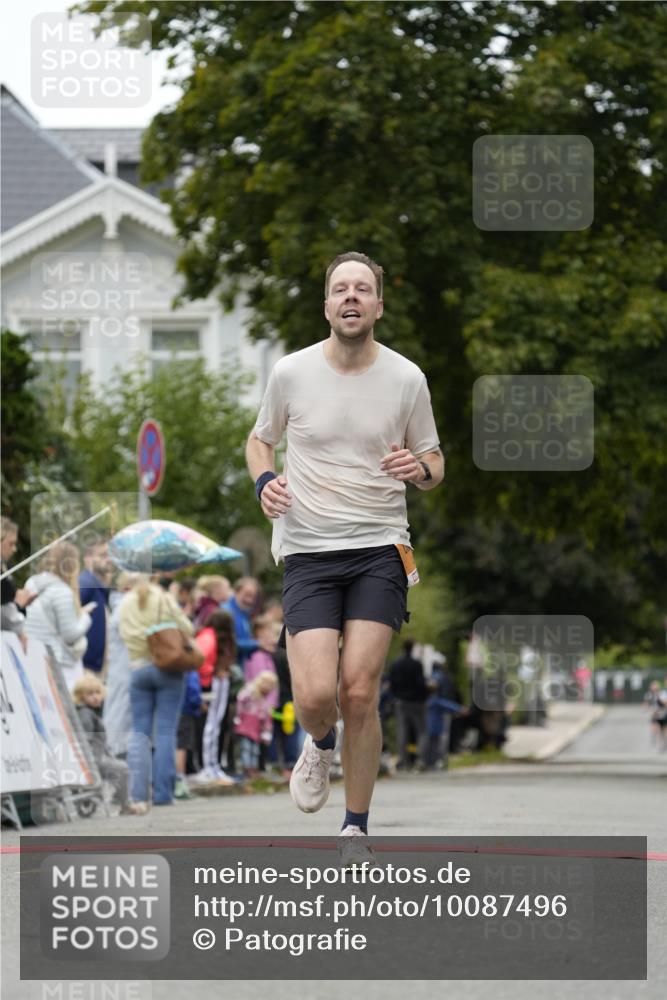 30.08.2026 - Blankeneser Heldenlauf Patografie http://msf.ph/oto/10087496 30.08.2026 11:29:36 Ziel 2204, 2551 meine-sportfotos.de