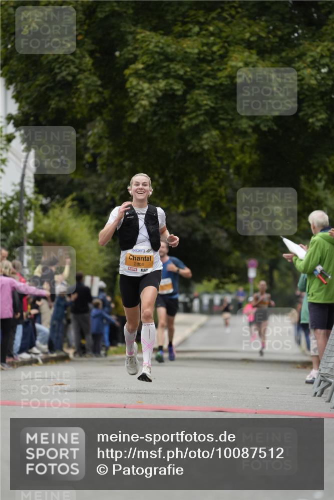 30.08.2026 - Blankeneser Heldenlauf Patografie http://msf.ph/oto/10087512 30.08.2026 11:29:56 Ziel 2804 meine-sportfotos.de