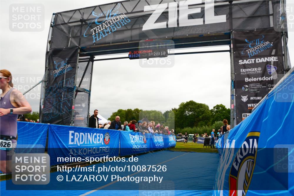 30.08.2026 - Elbe Triathlon Hamburg LAZAROV Photography http://msf.ph/oto/10087526 30.08.2026 12:10:17 Ziel 1372, 1382, 1539, 1626 meine-sportfotos.de