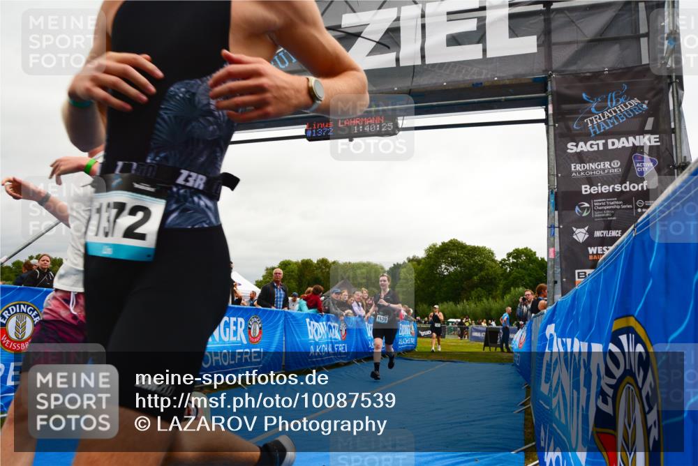 30.08.2026 - Elbe Triathlon Hamburg LAZAROV Photography http://msf.ph/oto/10087539 30.08.2026 12:10:24 Ziel 1372, 1382, 1471, 1539 meine-sportfotos.de