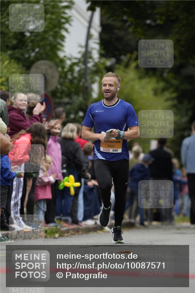 30.08.2026 - Blankeneser Heldenlauf Patografie http://msf.ph/oto/10087571 30.08.2026 11:30:36 Ziel 2692 meine-sportfotos.de