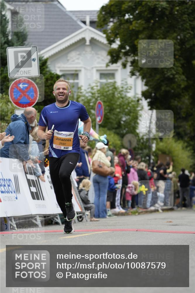 30.08.2026 - Blankeneser Heldenlauf Patografie http://msf.ph/oto/10087579 30.08.2026 11:30:40 Ziel 2692 meine-sportfotos.de