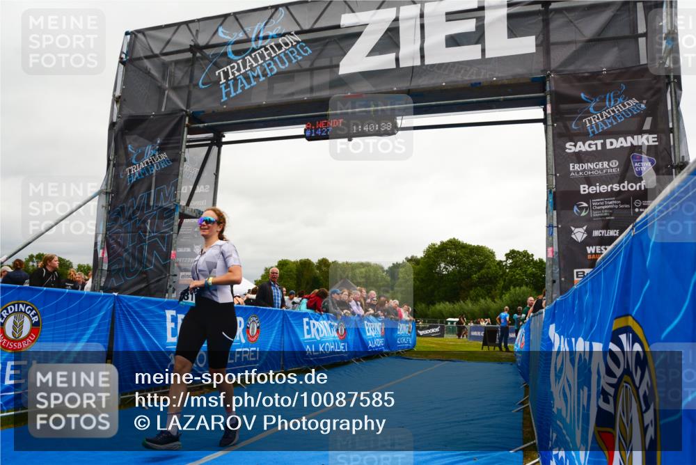 30.08.2026 - Elbe Triathlon Hamburg LAZAROV Photography http://msf.ph/oto/10087585 30.08.2026 12:10:45 Ziel 1631 meine-sportfotos.de