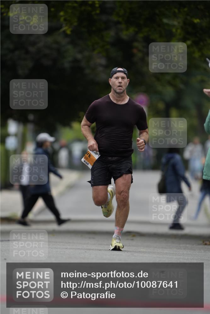 30.08.2026 - Blankeneser Heldenlauf Patografie http://msf.ph/oto/10087641 30.08.2026 11:31:46 Ziel  meine-sportfotos.de