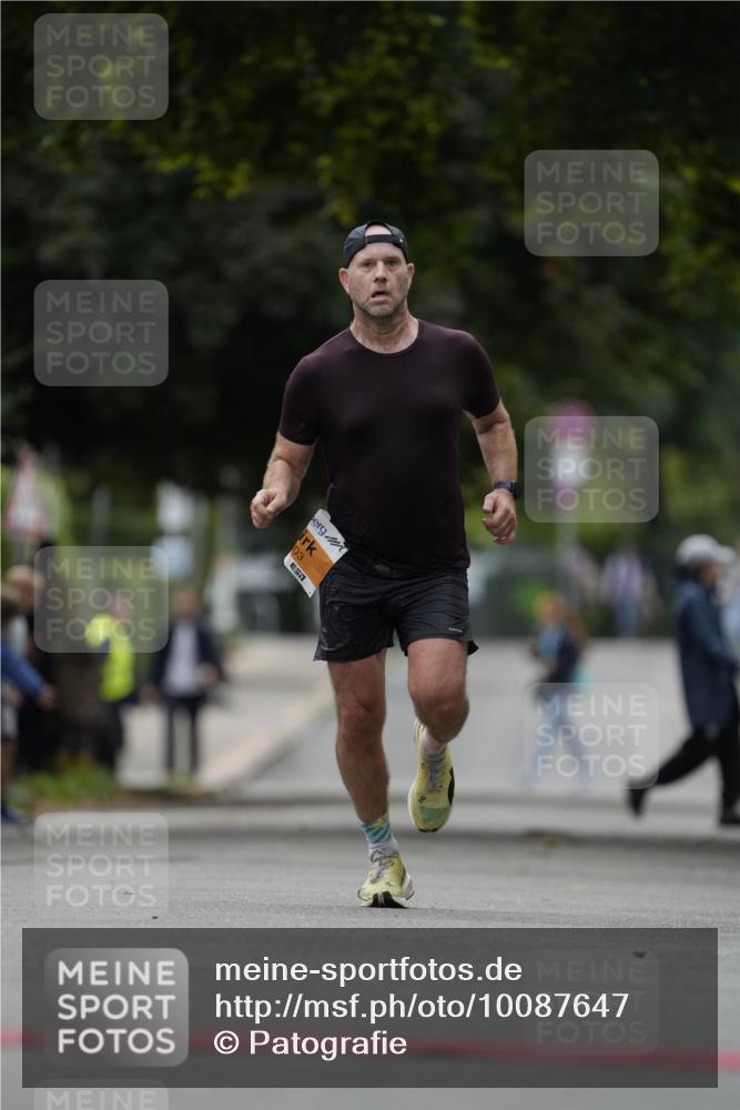 30.08.2026 - Blankeneser Heldenlauf Patografie http://msf.ph/oto/10087647 30.08.2026 11:31:47 Ziel 2203 meine-sportfotos.de