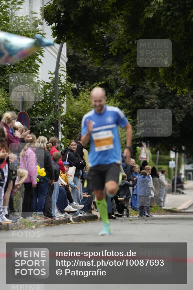 30.08.2026 - Blankeneser Heldenlauf Patografie http://msf.ph/oto/10087693 30.08.2026 11:32:38 Ziel 2031, 2183 meine-sportfotos.de