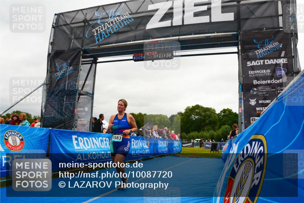 30.08.2026 - Elbe Triathlon Hamburg LAZAROV Photography http://msf.ph/oto/10087720 30.08.2026 12:11:47 Ziel 1583 meine-sportfotos.de