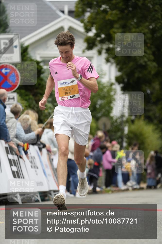 30.08.2026 - Blankeneser Heldenlauf Patografie http://msf.ph/oto/10087721 30.08.2026 11:33:08 Ziel 2959 meine-sportfotos.de