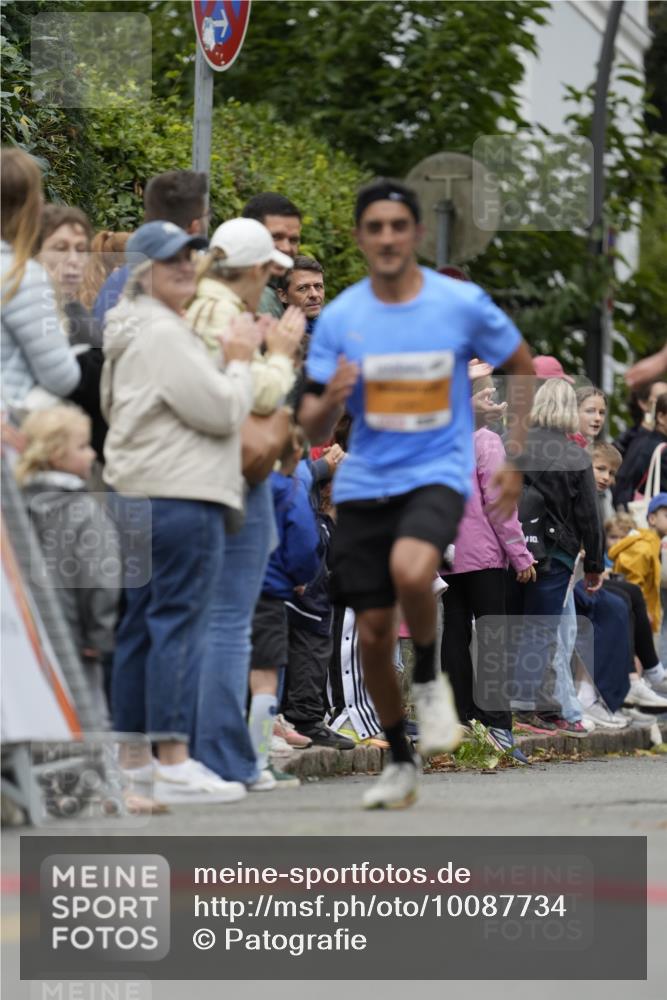 30.08.2026 - Blankeneser Heldenlauf Patografie http://msf.ph/oto/10087734 30.08.2026 11:33:24 Ziel 2103, 2287 meine-sportfotos.de