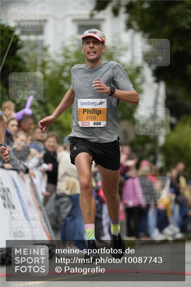 30.08.2026 - Blankeneser Heldenlauf Patografie http://msf.ph/oto/10087743 30.08.2026 11:33:26 Ziel 2103, 2287 meine-sportfotos.de