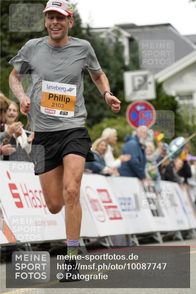 30.08.2026 - Blankeneser Heldenlauf Patografie http://msf.ph/oto/10087747 30.08.2026 11:33:28 Ziel 2103, 2287 meine-sportfotos.de