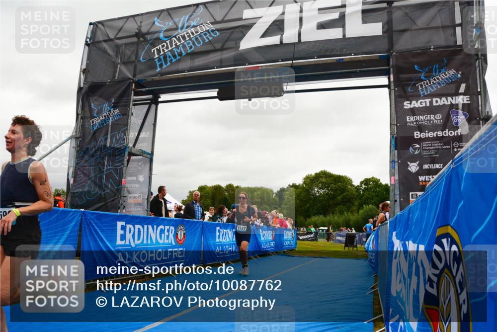 30.08.2026 - Elbe Triathlon Hamburg LAZAROV Photography http://msf.ph/oto/10087762 30.08.2026 12:12:29 Ziel 1527, 1596 meine-sportfotos.de